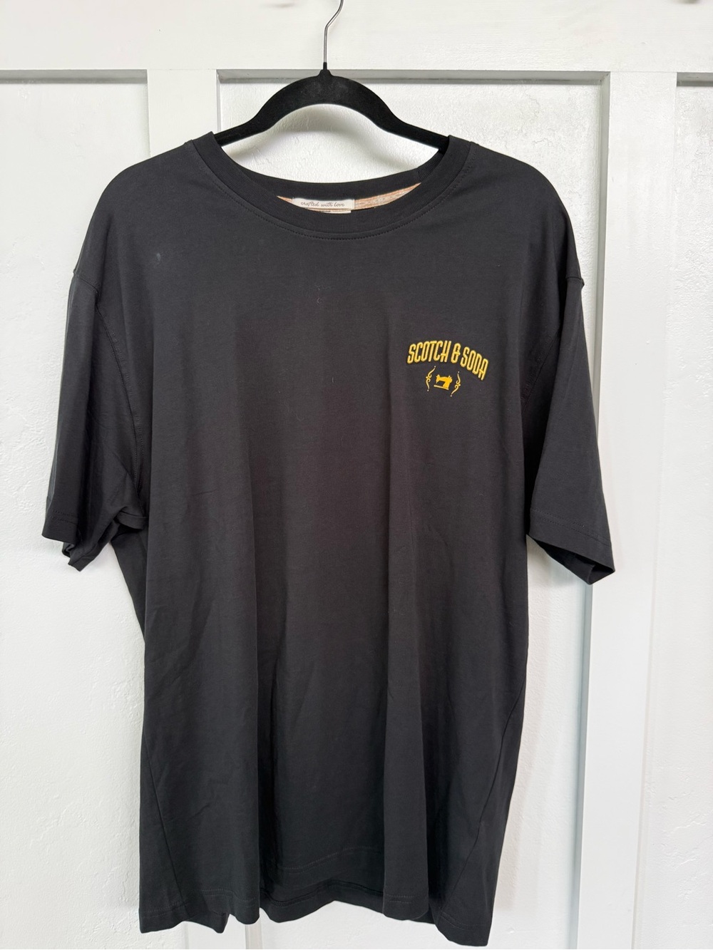 Scotch & Soda Men’s Black Short-Sleeve Logo Tee - Yellow Print
